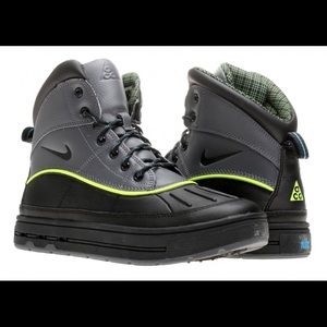 NIKE ACG DUCK BOOT